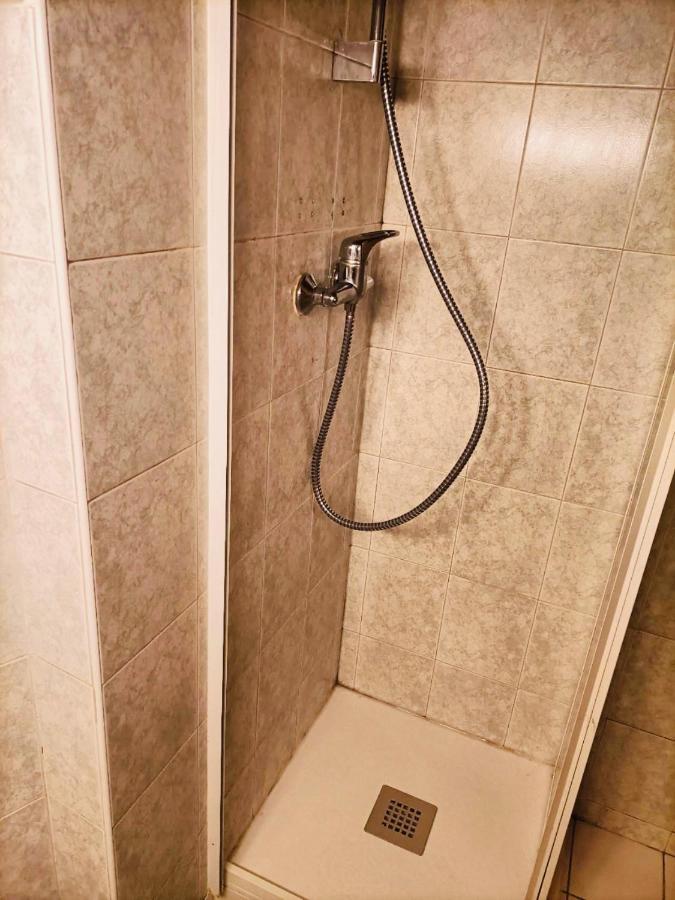 Dream Dwell Paris-Two-Bedroom Flat Near Pompidou Centre المظهر الخارجي الصورة