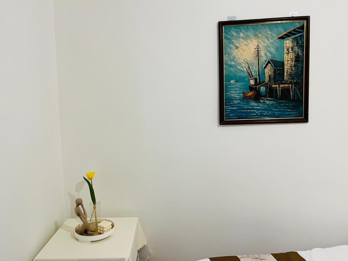 Dream Dwell Paris-Two-Bedroom Flat Near Pompidou Centre المظهر الخارجي الصورة
