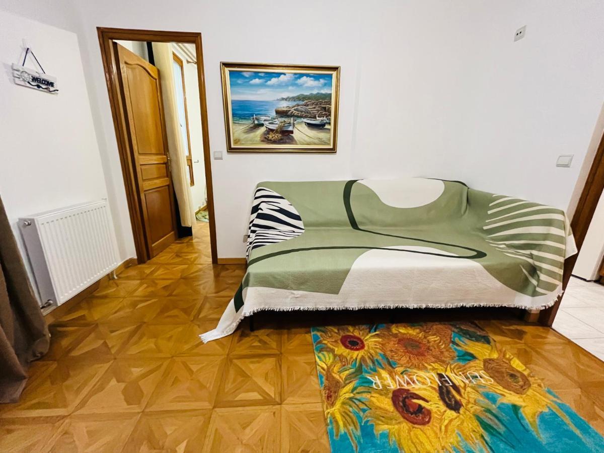 Dream Dwell Paris-Two-Bedroom Flat Near Pompidou Centre المظهر الخارجي الصورة